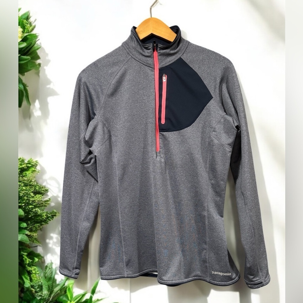 Patagonia Speedwork grey and pink half zip pullover size small